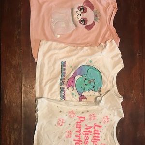 3 T-shirts in perfect condition